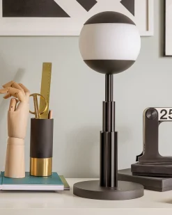 AR04