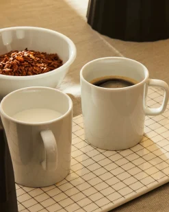 PlateBowlCup